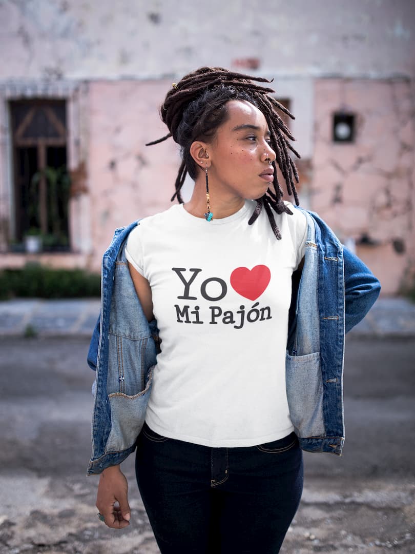 Yo Amo Mi Pajon T-shirt (pre-order ships in 4 weeks)